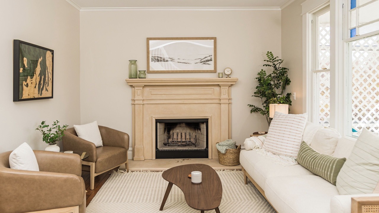 Photo of Livingroom in Leland