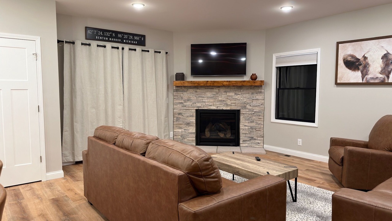 Photo of Livingroom in Sister Lakes
