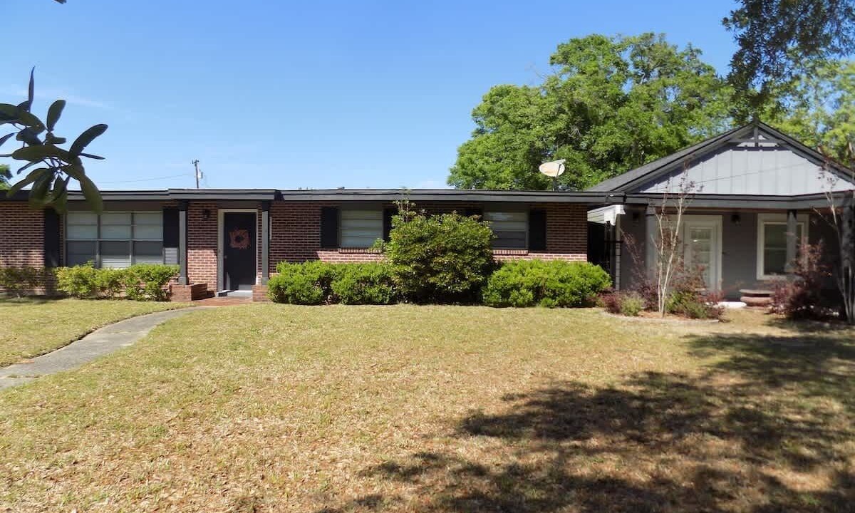 Photo of Outdoor in Northeast Pensacola