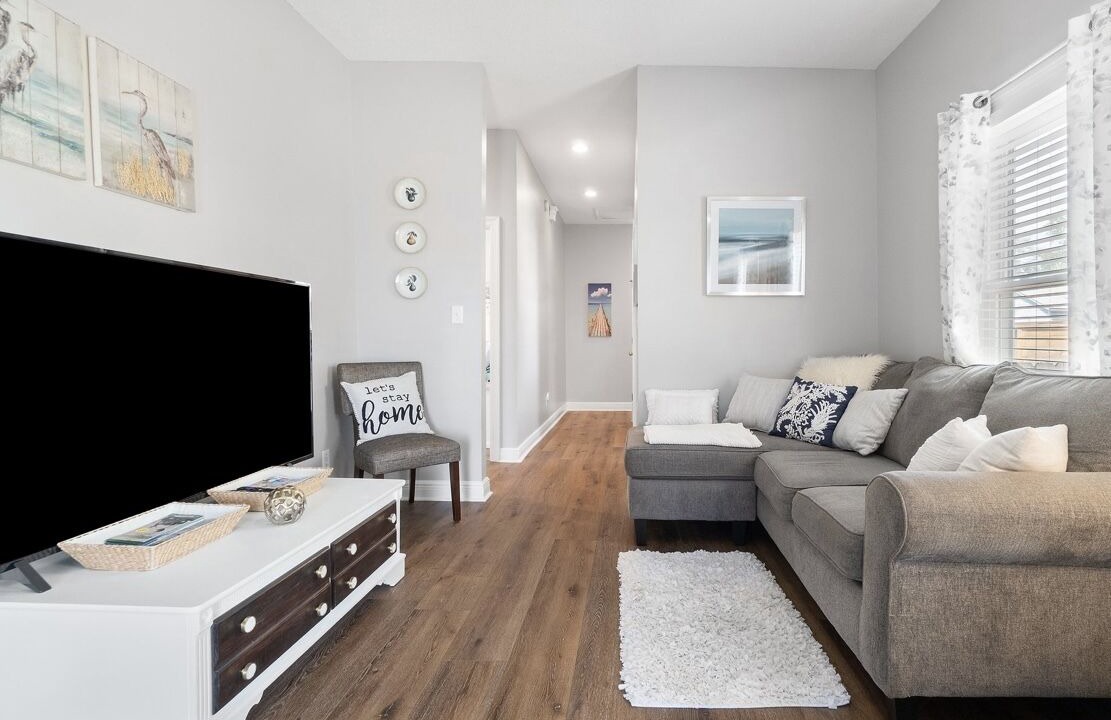 Photo of Bedroom in Sanders Beach
