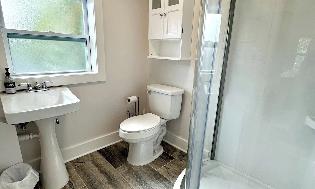 Photo of Bathroom in East Hill