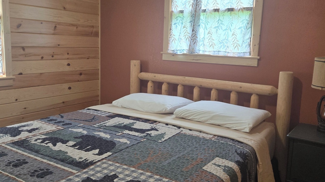 Photo of Bedroom in Winter