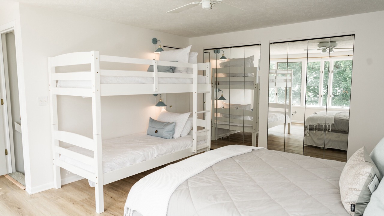 Photo of Bedroom in Shelbyville