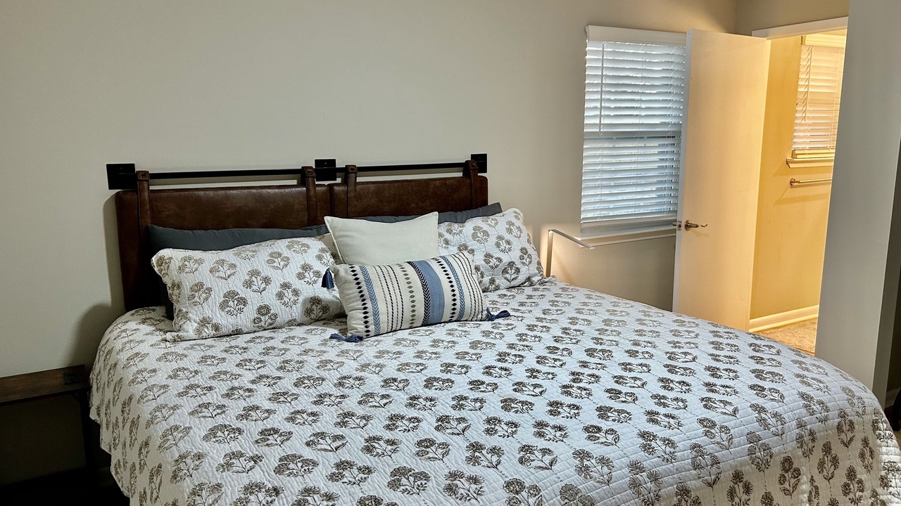 Photo of Bedroom in Gulf Breeze