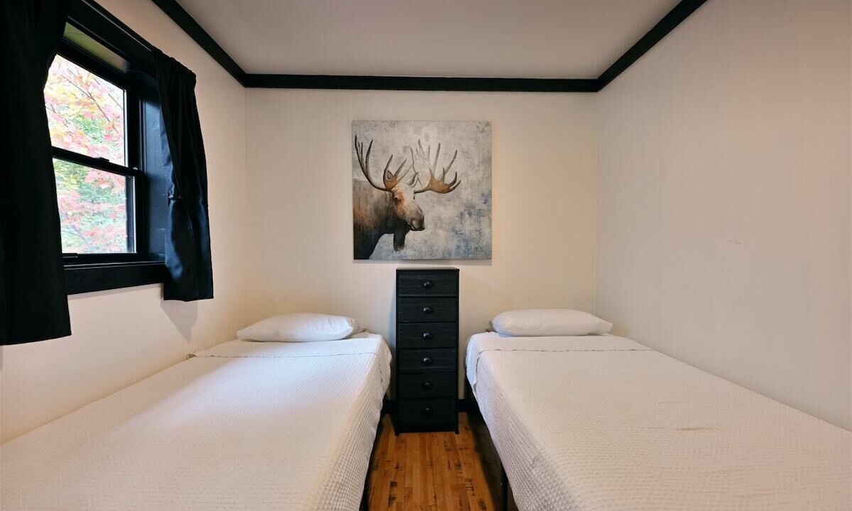 Photo of Bedroom in Iron River