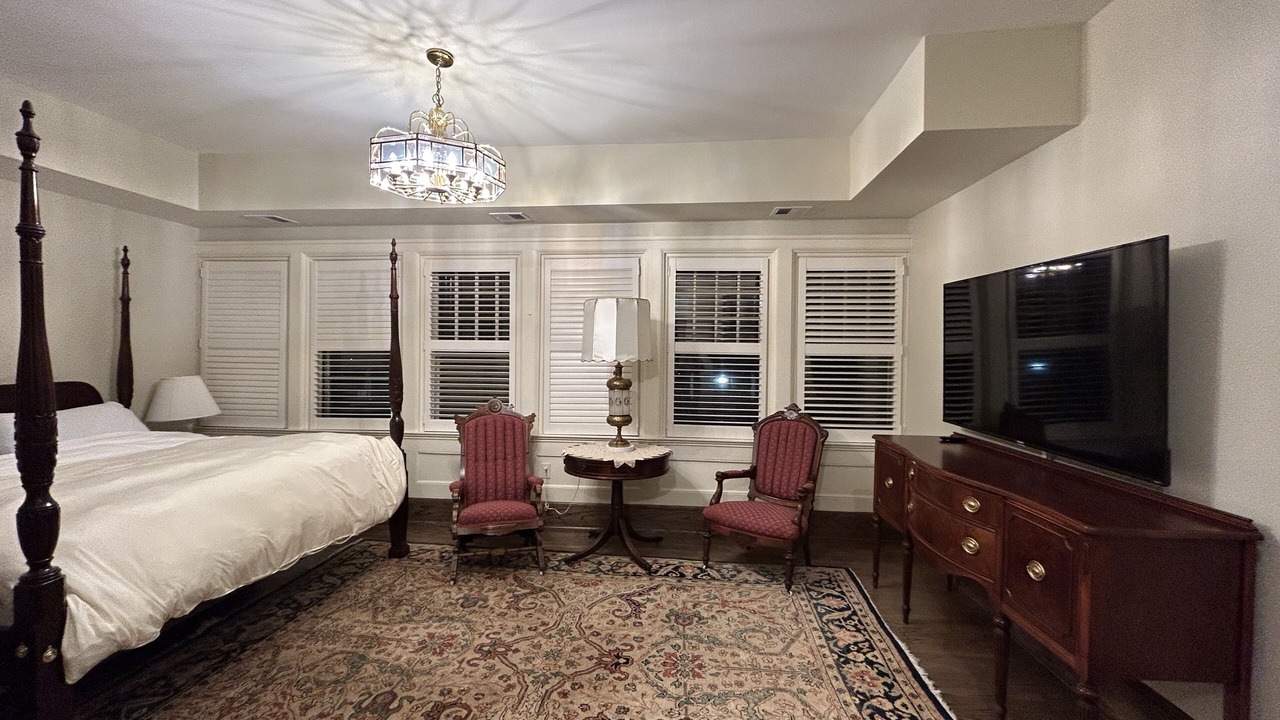 Photo of Bedroom in Detroit