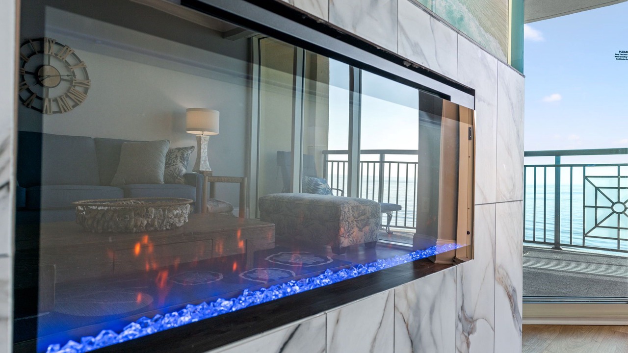 Photo of Livingroom in Ocean Drive