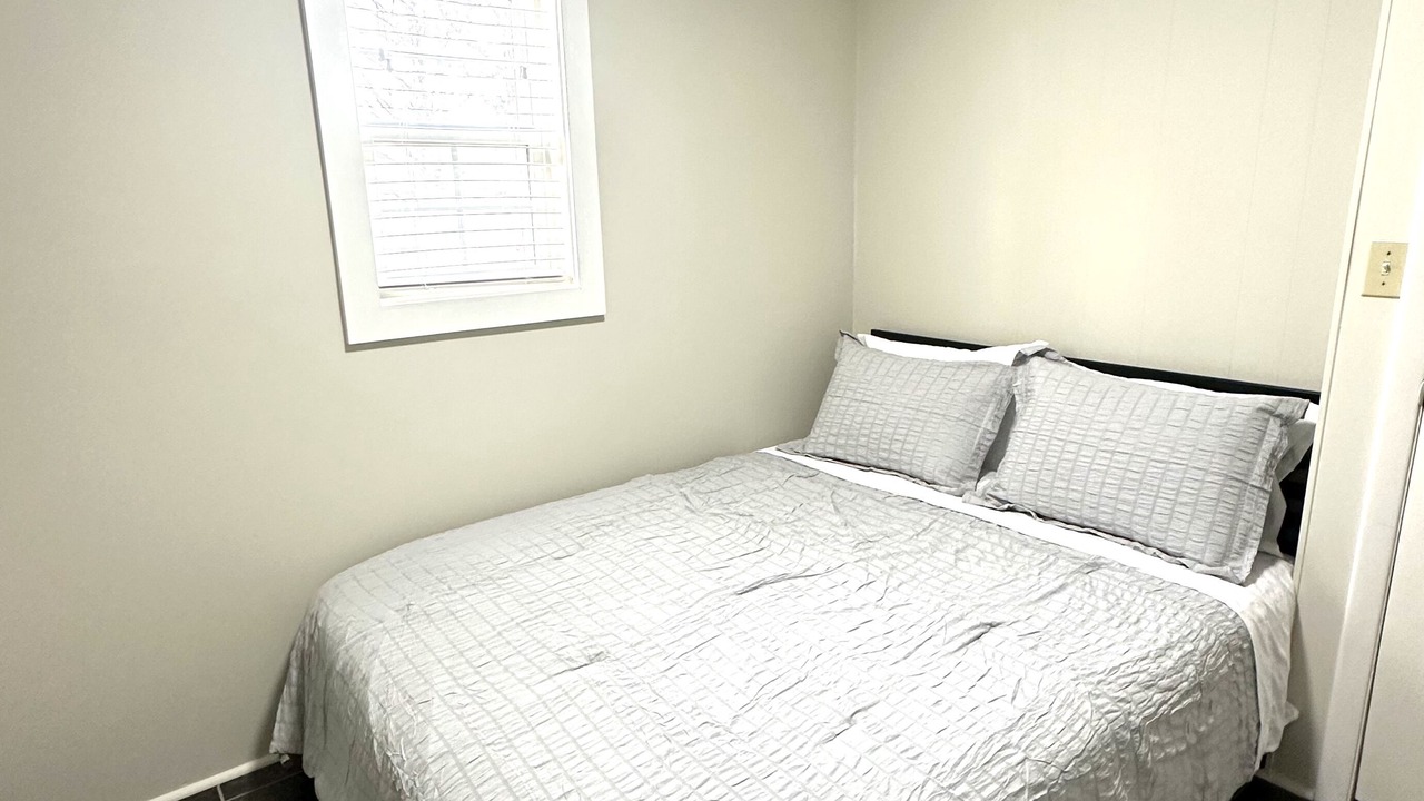 Photo of Bedroom in Ontonagon