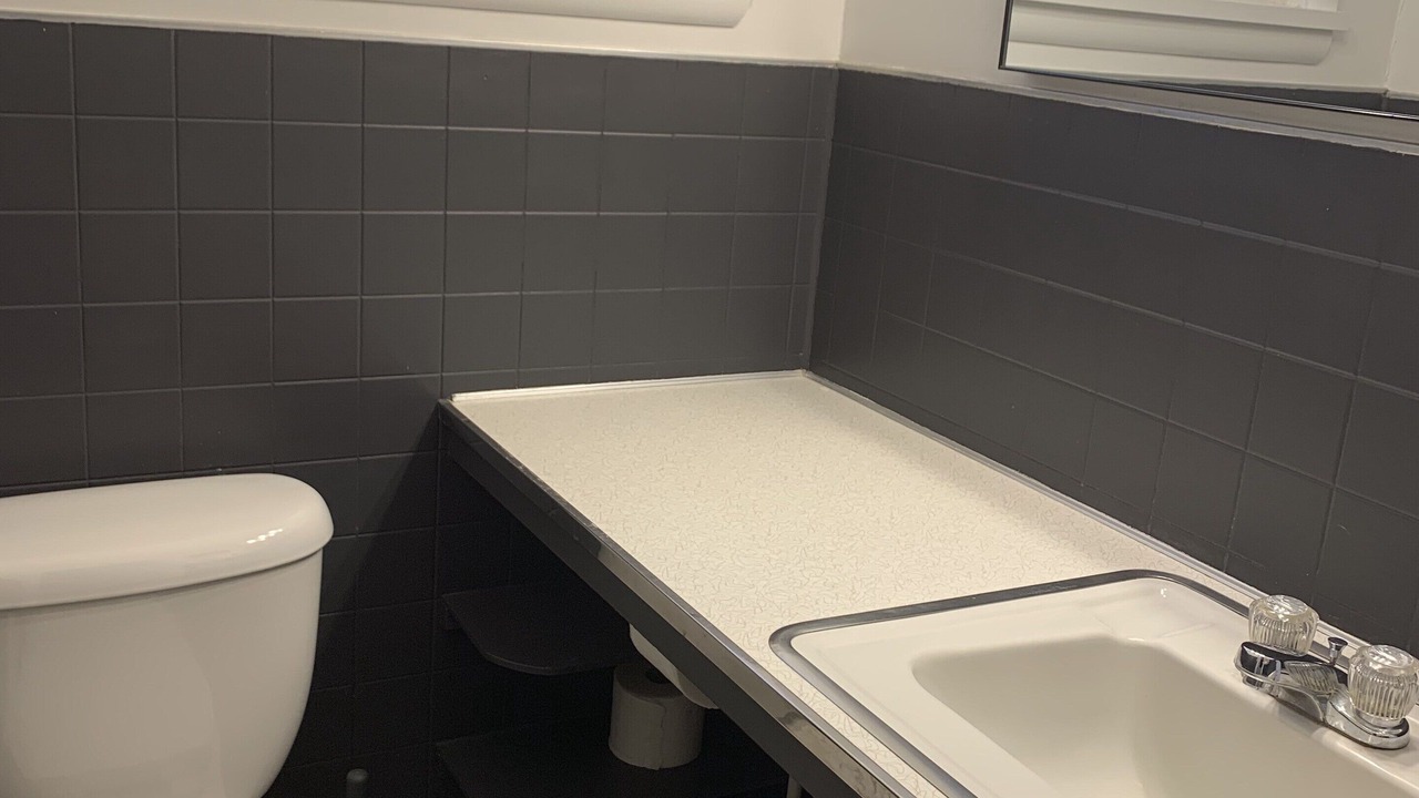Photo of Bathroom in Hillsdale