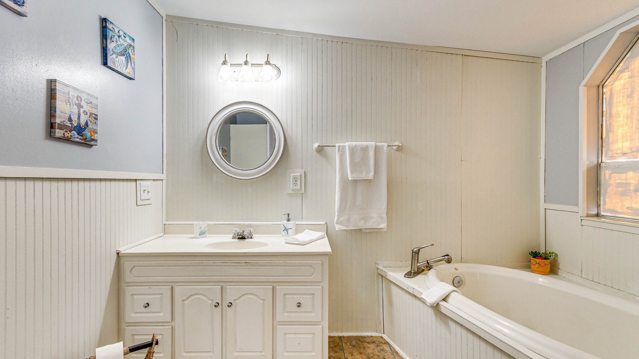 Photo of Bathroom in Pensacola