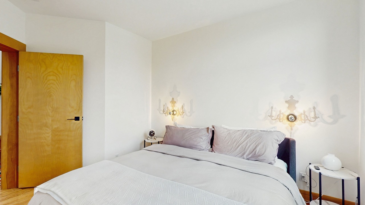 Photo of Bedroom in Belltown