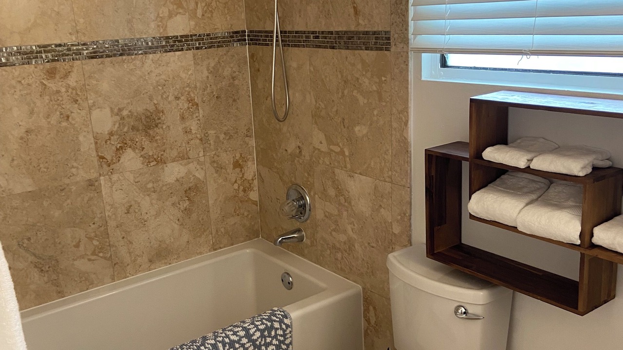 Photo of Bathroom in Wilton Manors