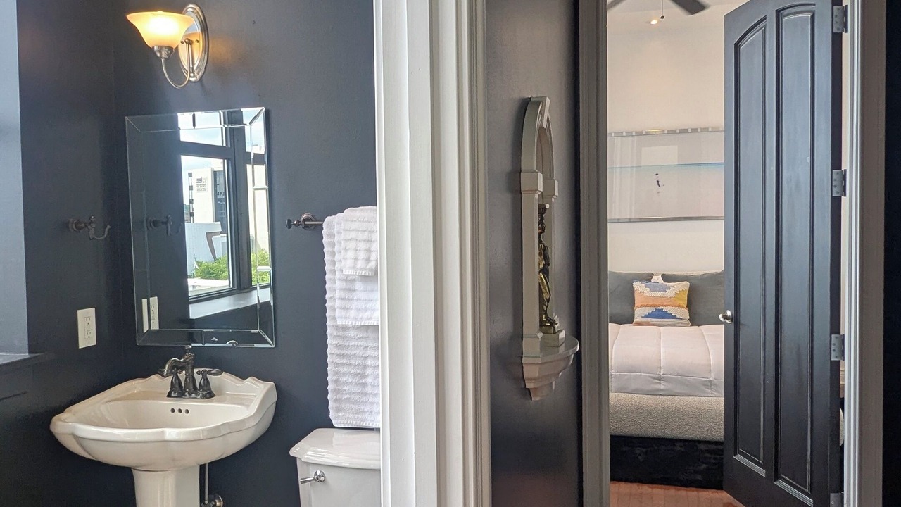 Photo of Bathroom in Central Business District