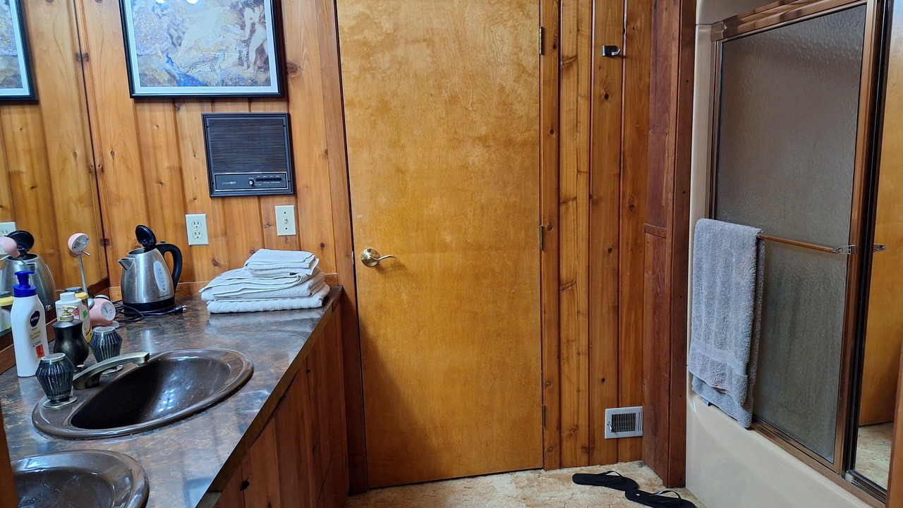 Photo of Kitchen in Lansing