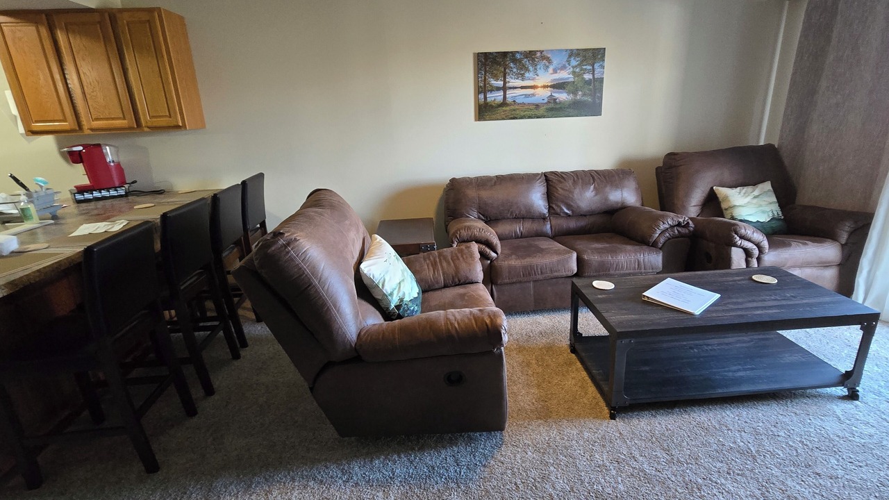 Photo of Livingroom in Notch Estates