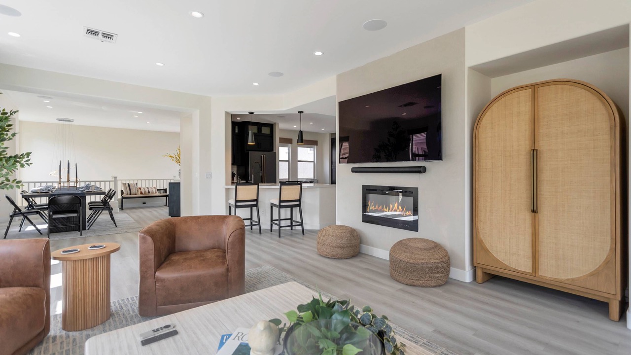 Photo of Livingroom in Kierland