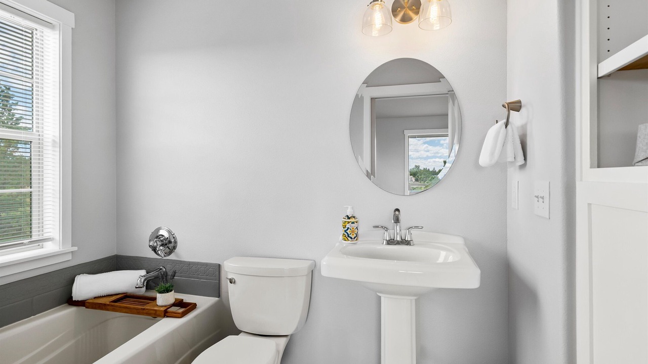 Photo of Bathroom in Crooked River Ranch