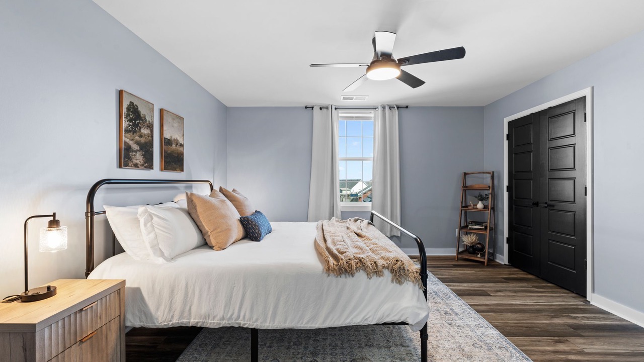 Photo of Bedroom in Lawrenceburg