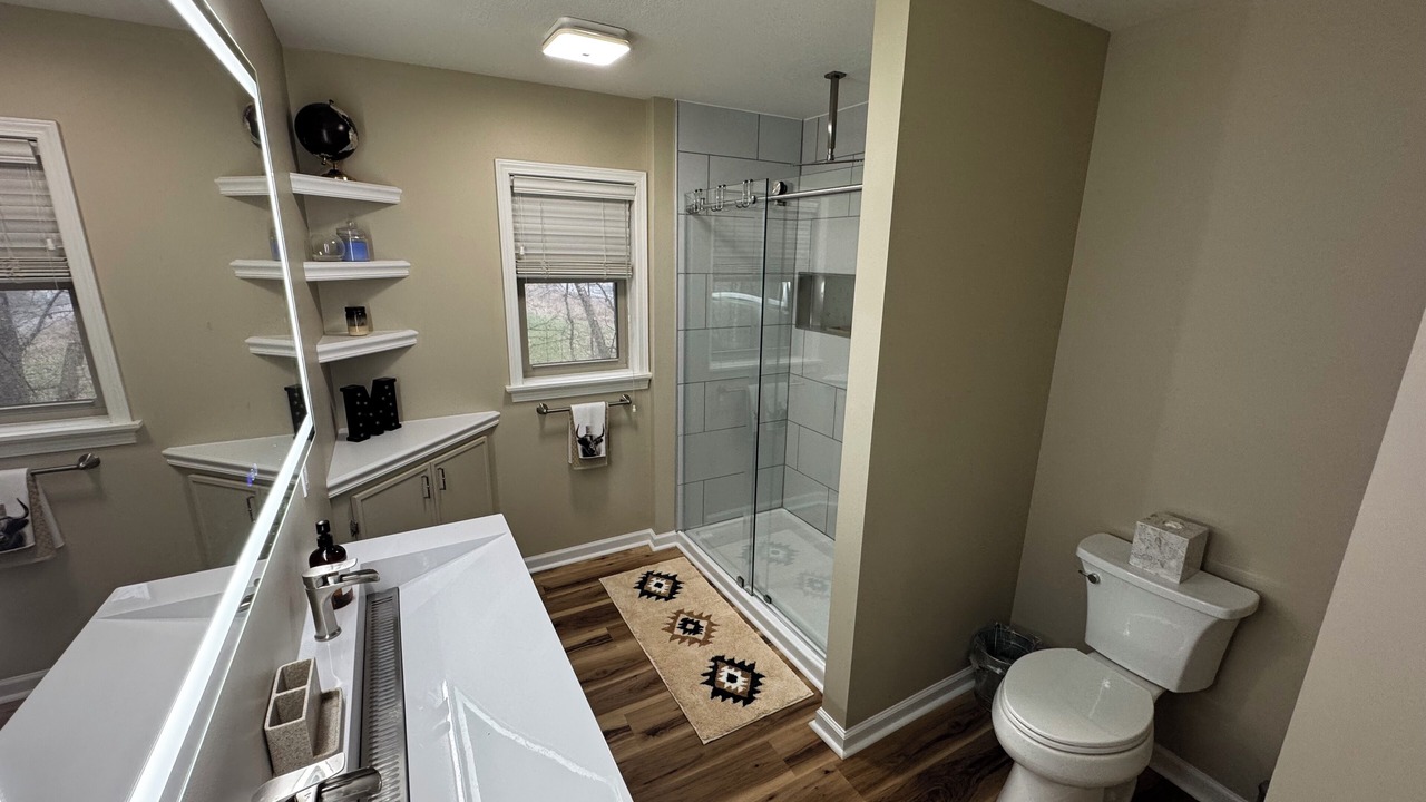 Photo of Bathroom in Perry