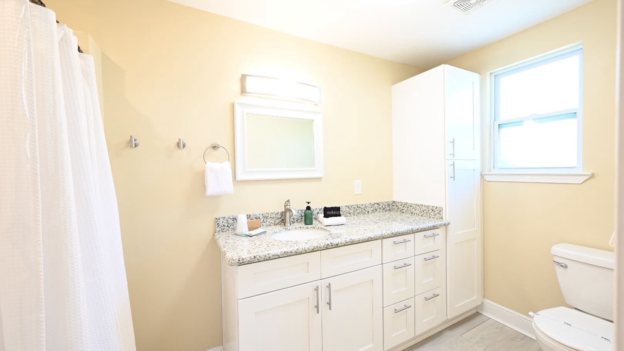 Photo of Bathroom in East Hill