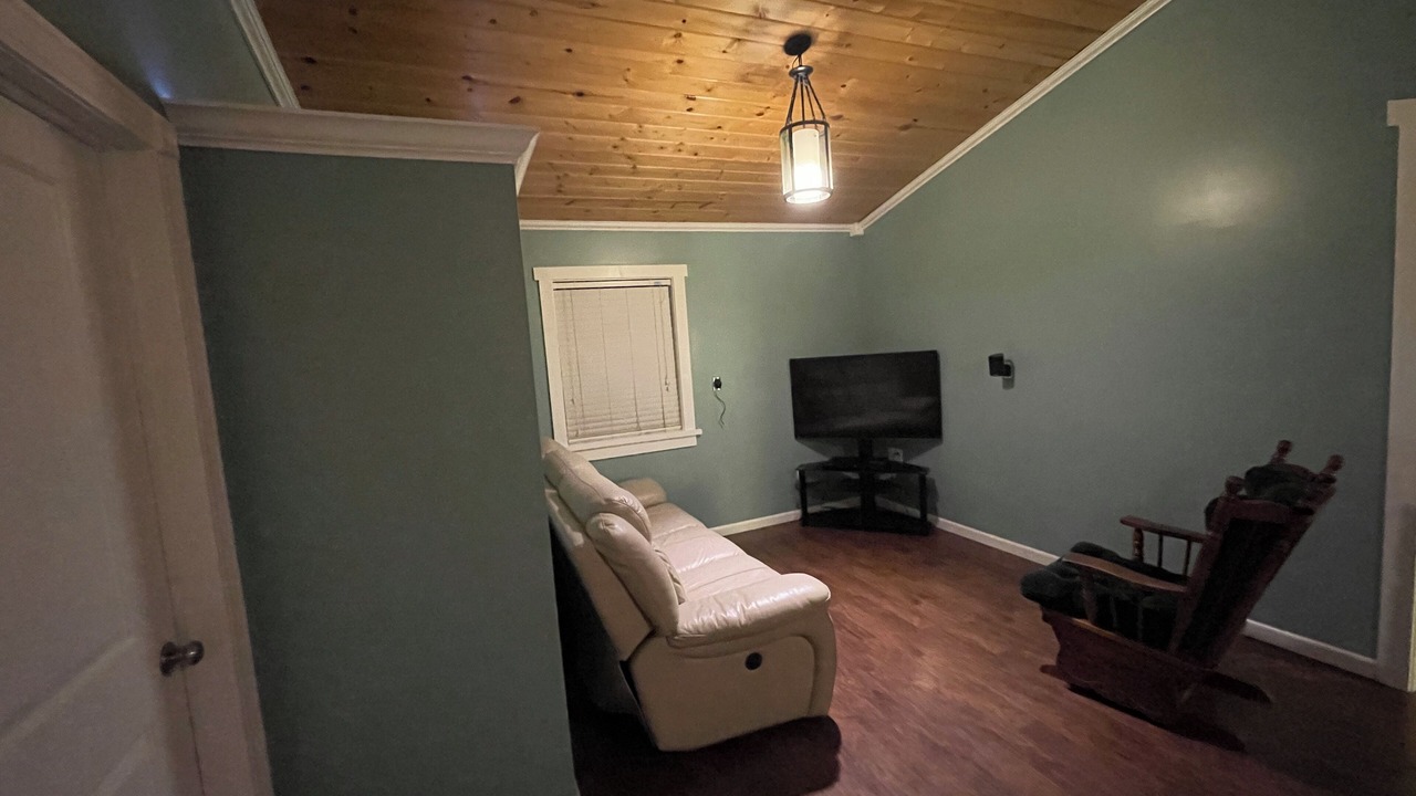 Photo of Livingroom in Newberry