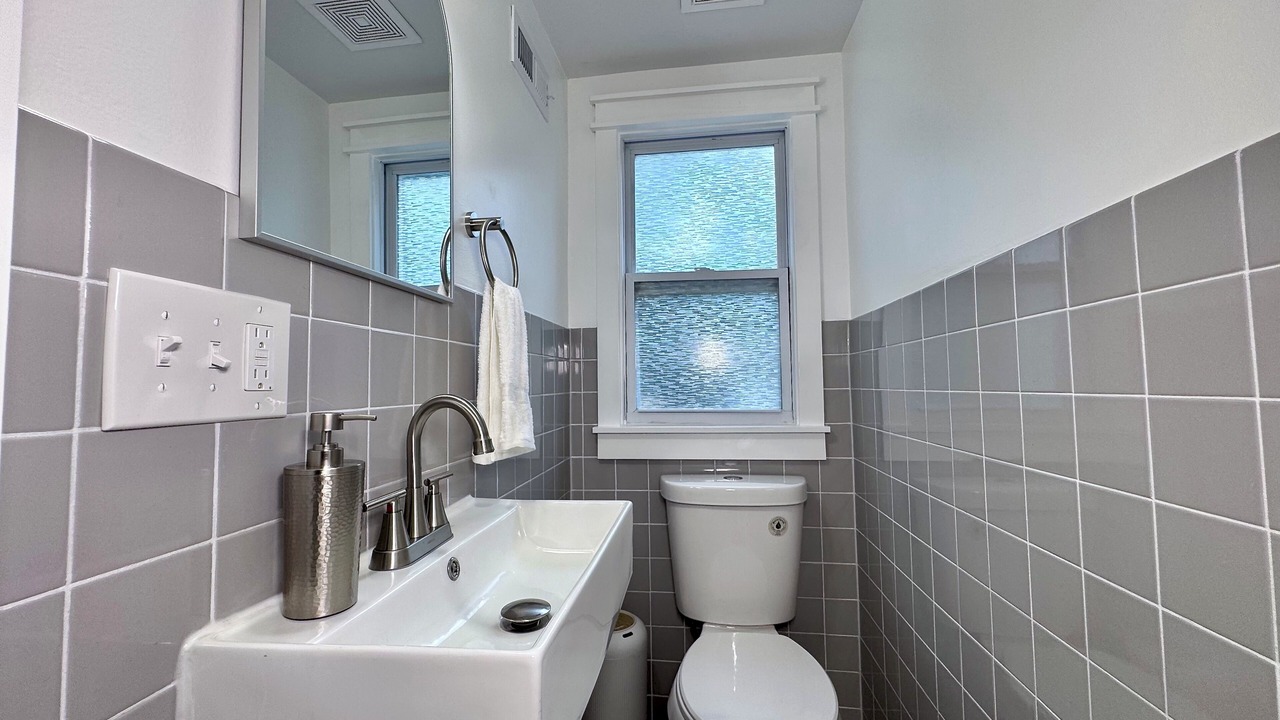 Photo of Bathroom in Lansing