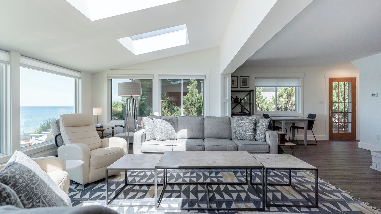 Photo of Livingroom in West Olive