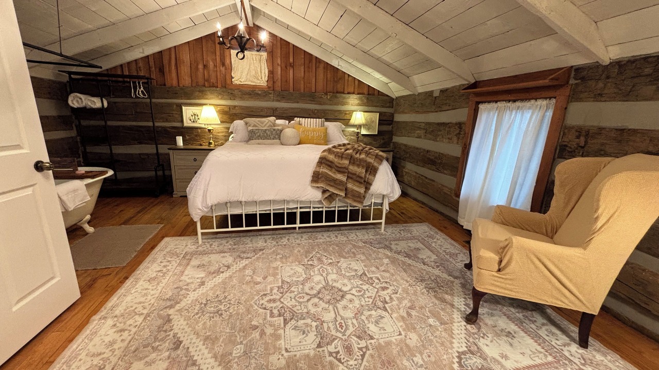 Photo of Bedroom in Goshen