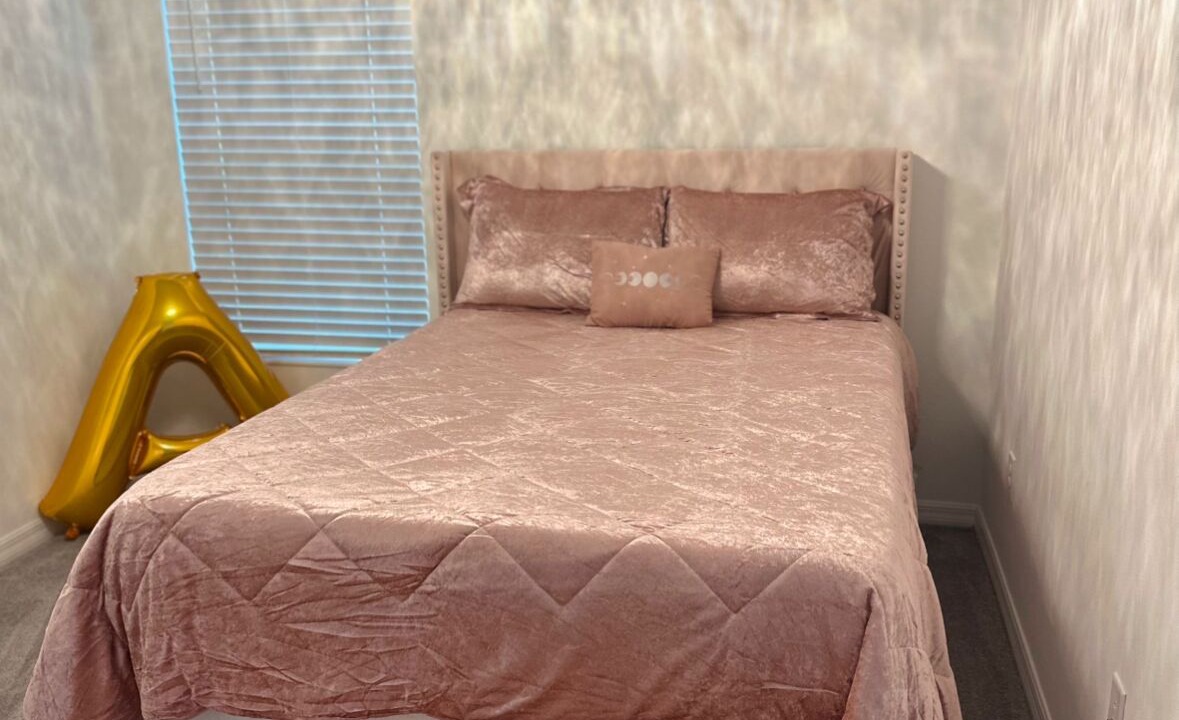 Photo of Bedroom in Wesley Chapel