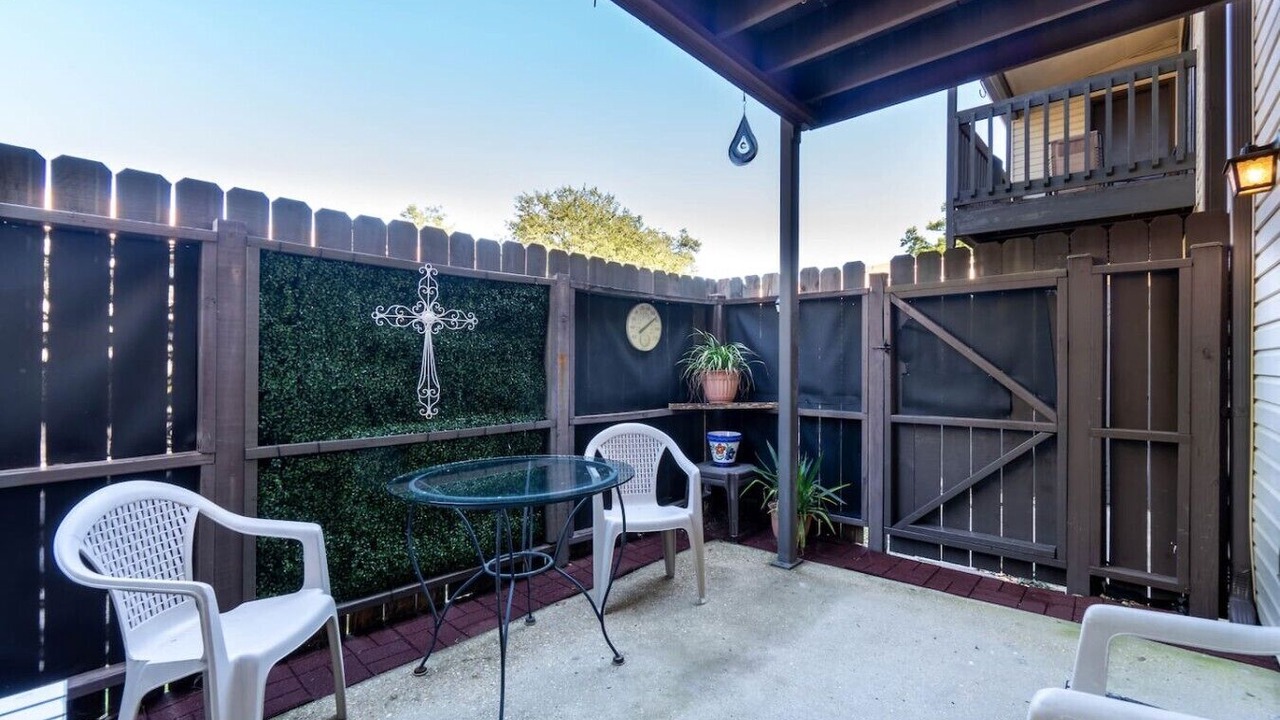 Photo of Outdoor in East Pensacola Heights