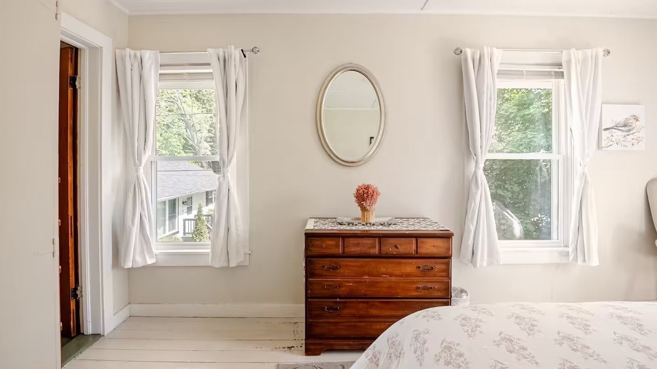 Photo of Bedroom in Bolton Landing