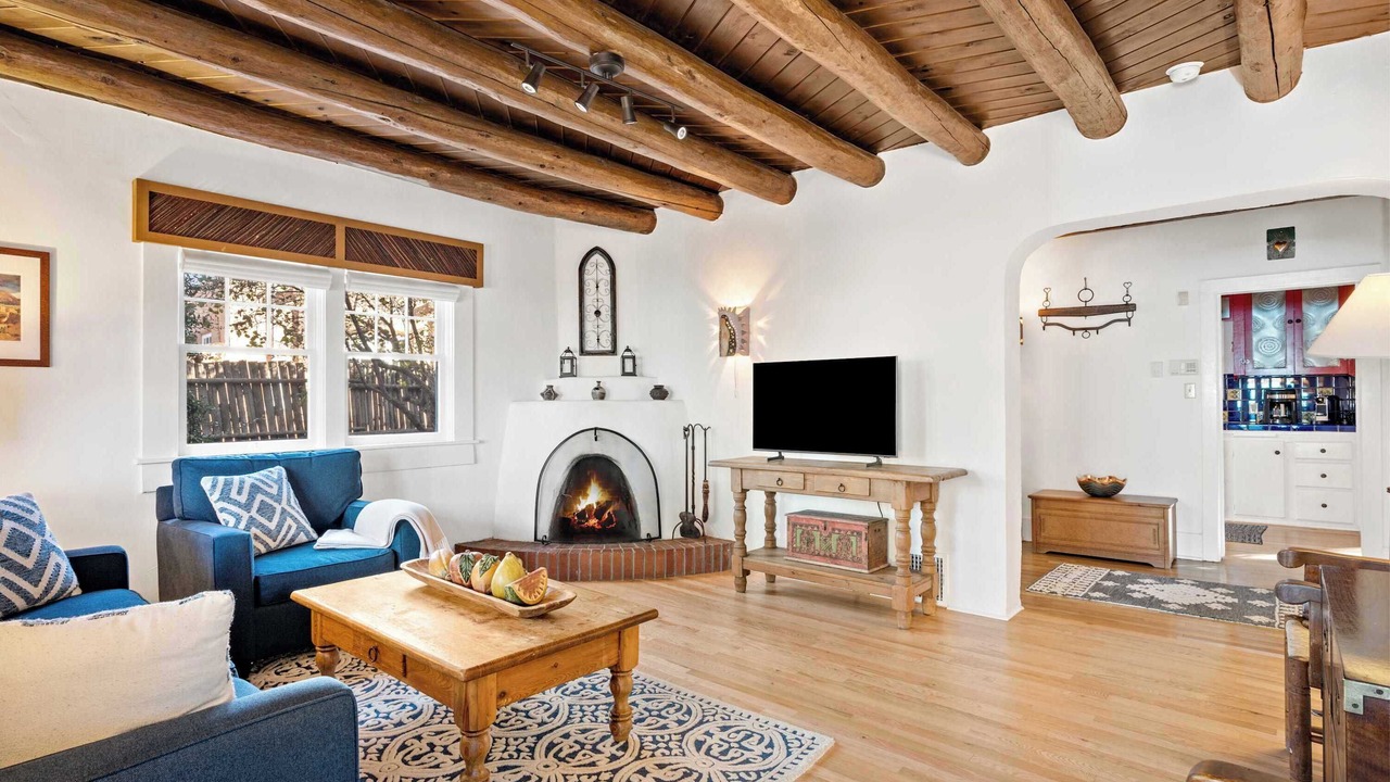 Photo of Livingroom in Downtown Santa Fe