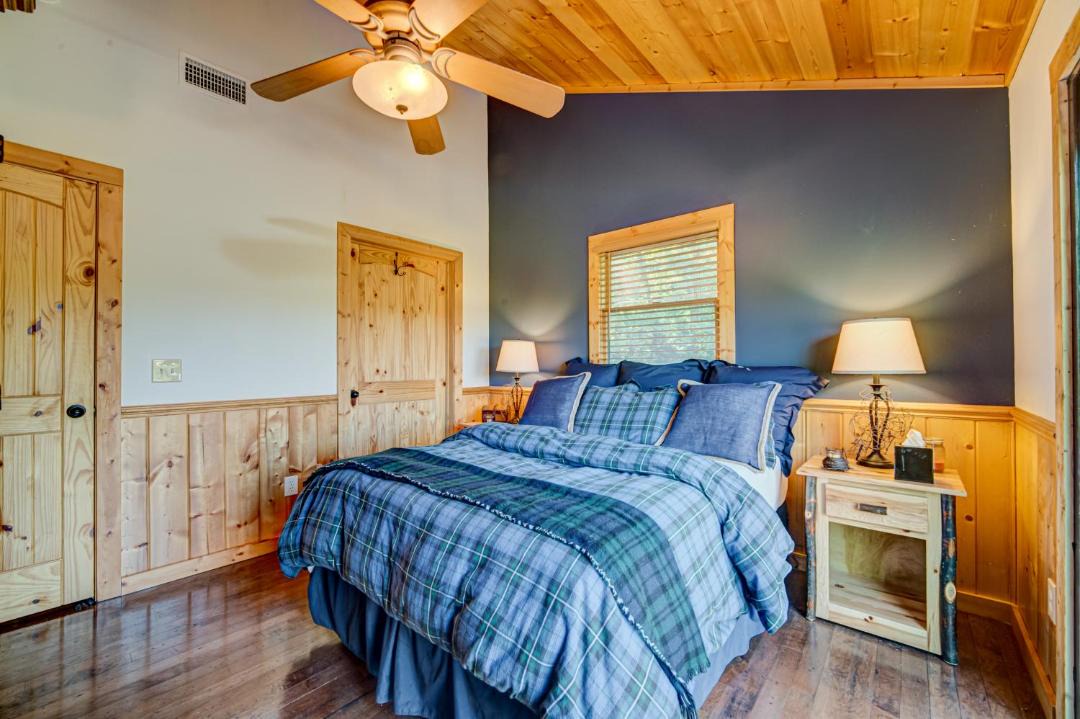 Photo of Bedroom in Blue Ridge
