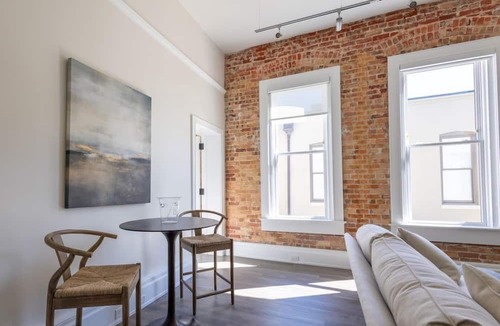 Downtown Condo | Historic Charm Southern Exposure