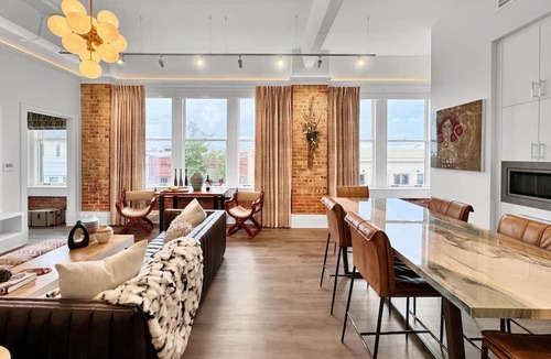 Downtown Condo | DeLuna Vista the Brent Lofts