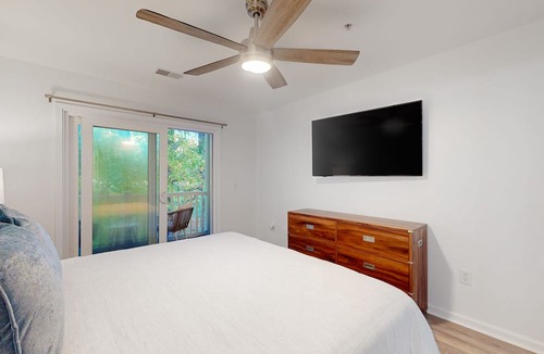 Carolina Forest Condo | Spacious condo with screened balcony & shared pool - near golf/beach/shops