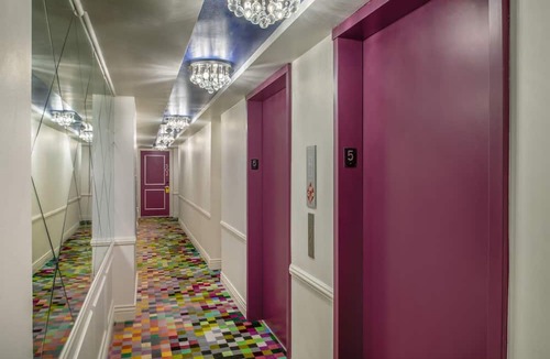 Garment District Hotel | Fashionista King Space, Artsy Boutique Hotel: Relaxing Stays, Near Broadway