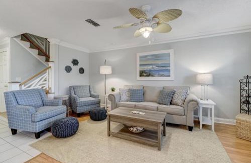 Amelia City Villa | 308 Sailmaker