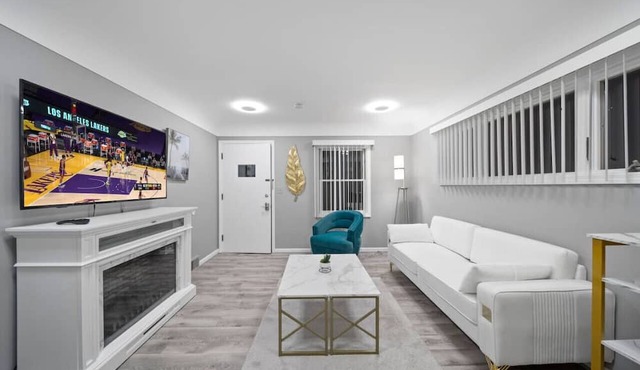 Urban Elegance Retreat in Downtown Rochester