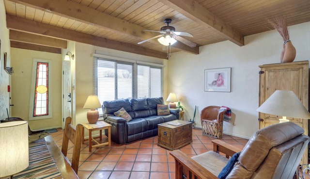 Cozy Southwest Style Santa Fe Condo!