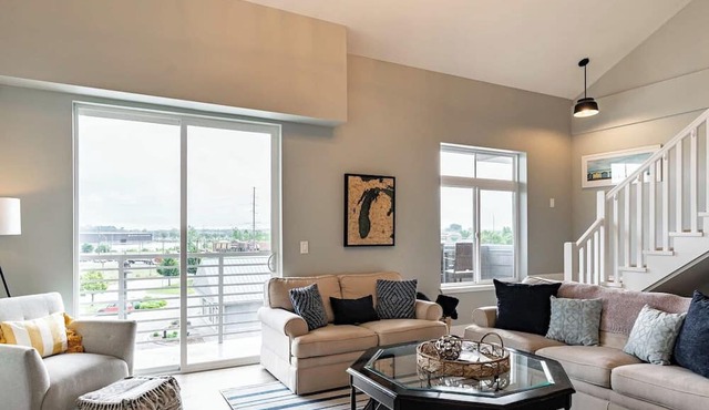 Spacious Condo Perfect for Fun Family Getaways